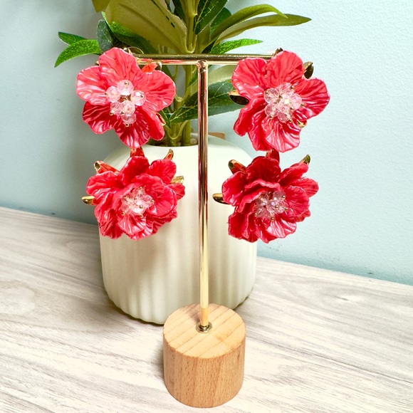 Red Floral Statement Drop Earrings - Picture 2 of 4